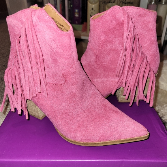 BEAST FASHION Shoes - Beast Fringe Booties